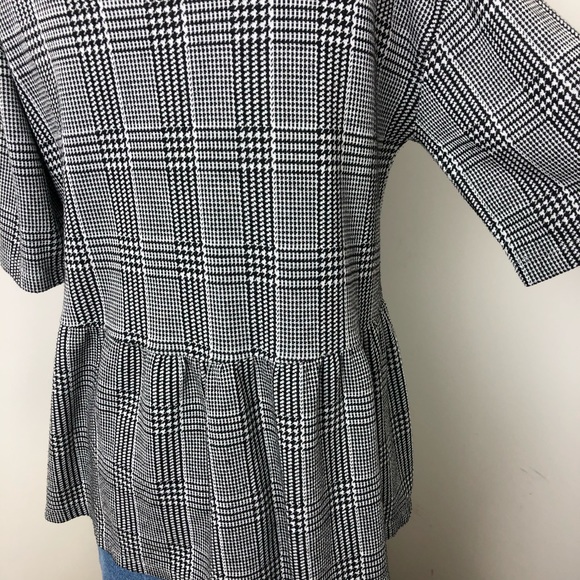 Zara Gray Houndstooth Leaf Patch Peplum Blouse Size S - Picture 9 of 10